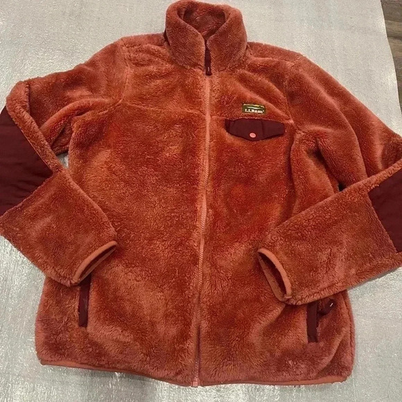 [s] Women's L.L.Bean Hi-Pile Fleece  Jacket - Picture 2 of 5